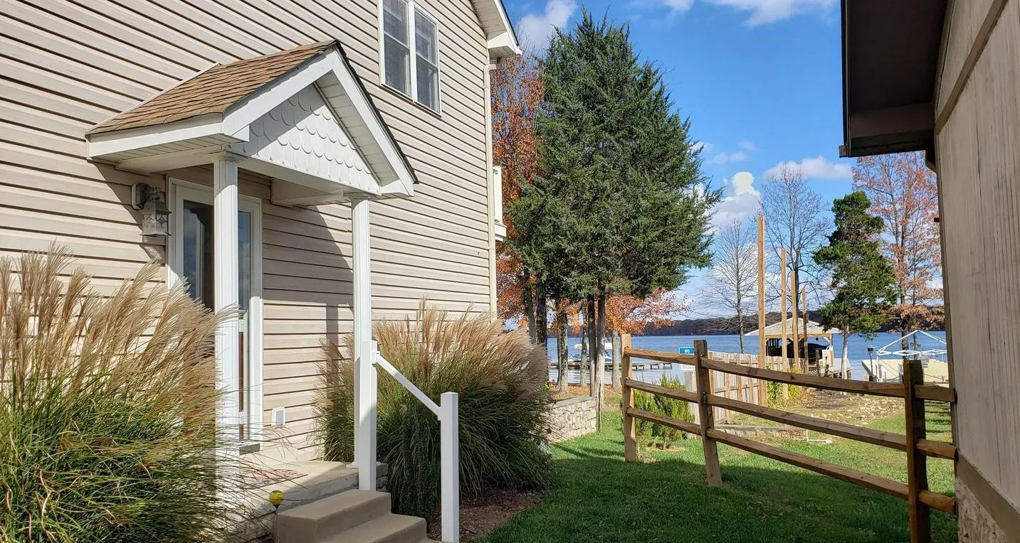 Lake Anna Waterfront Homes for Sale Elizabeth Shepard, Realtor